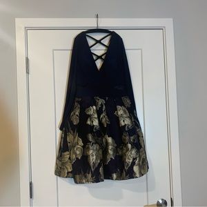 Xscape Deep V-Neck Fit-&-Flare Dress Size 6